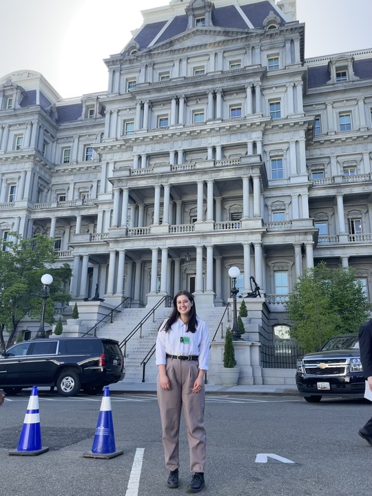 Adovocating on behalf of the American Astronomical Society at the White House
